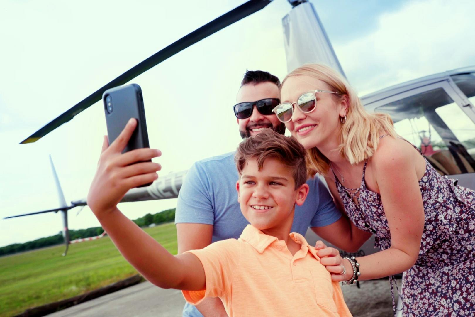 Orlando: 16-Mile Private Helicopter Day Tour over Kissimmee Fun Spot - Photo 1 of 6